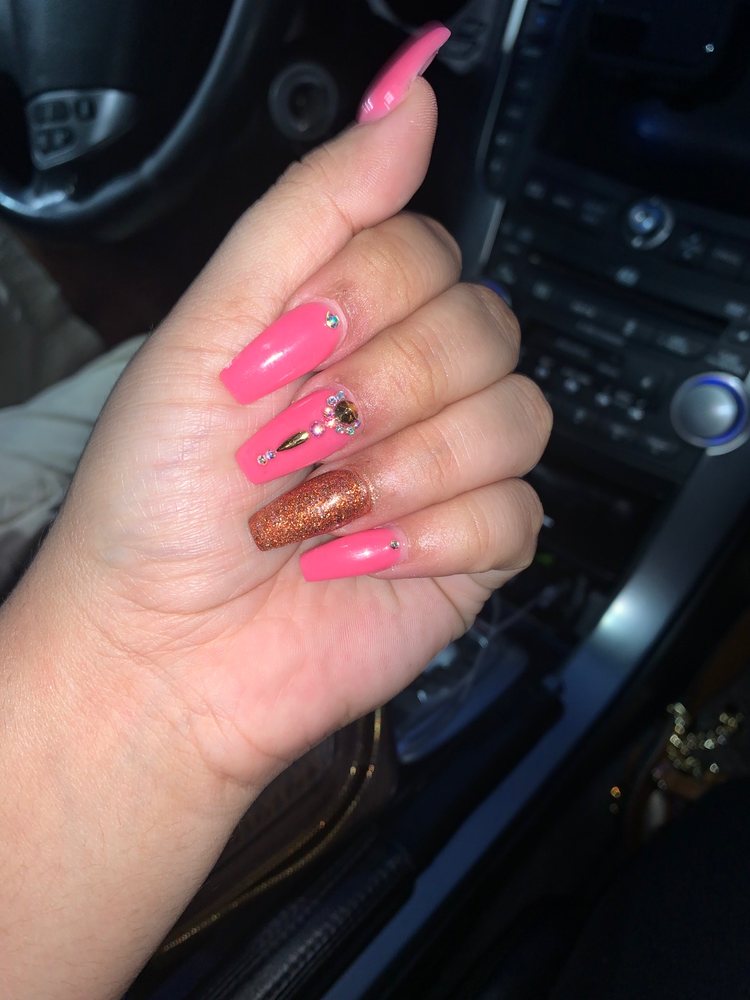 Nice Salon & Spa | Nail salon in Hayward, CA 94541 | Manicure, Pedicure, Acrylic, Waxing, Hair Services